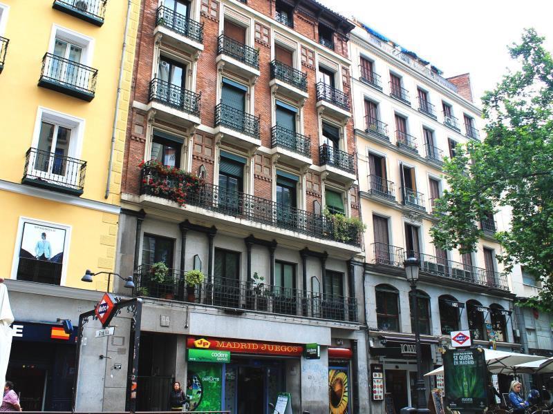 Gran Via Sol Apartamentos มาดริด ภายนอก รูปภาพ
