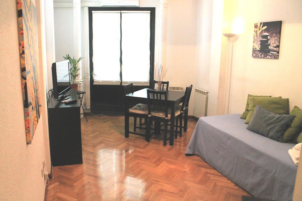 Gran Via Sol Apartamentos มาดริด ห้อง รูปภาพ