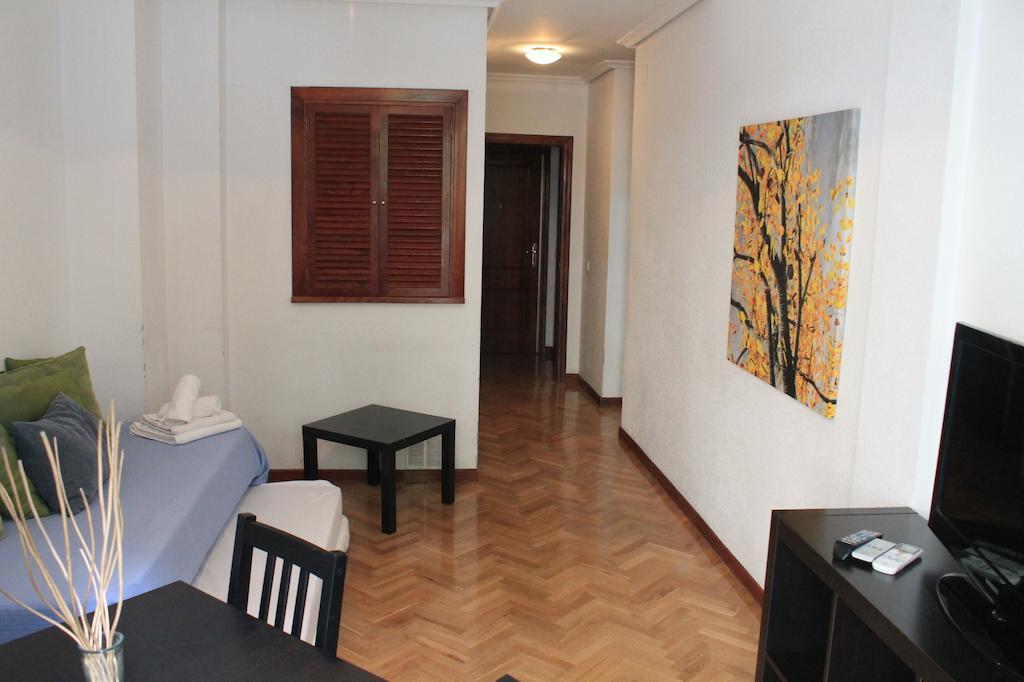 Gran Via Sol Apartamentos มาดริด ห้อง รูปภาพ